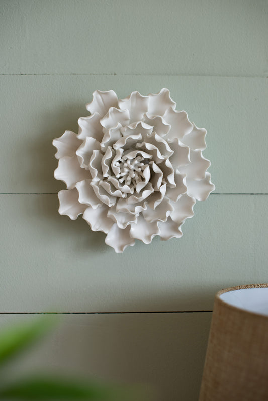 D7.3x2.8' Handmade Cream Ceramic Flower Wall Decor Accent